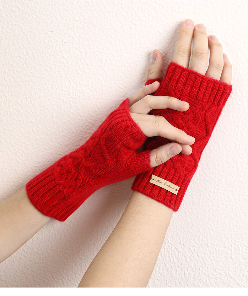 羊绒针织无指手套纯色绞花半指手套女士秋冬季半截短款露指护腕
