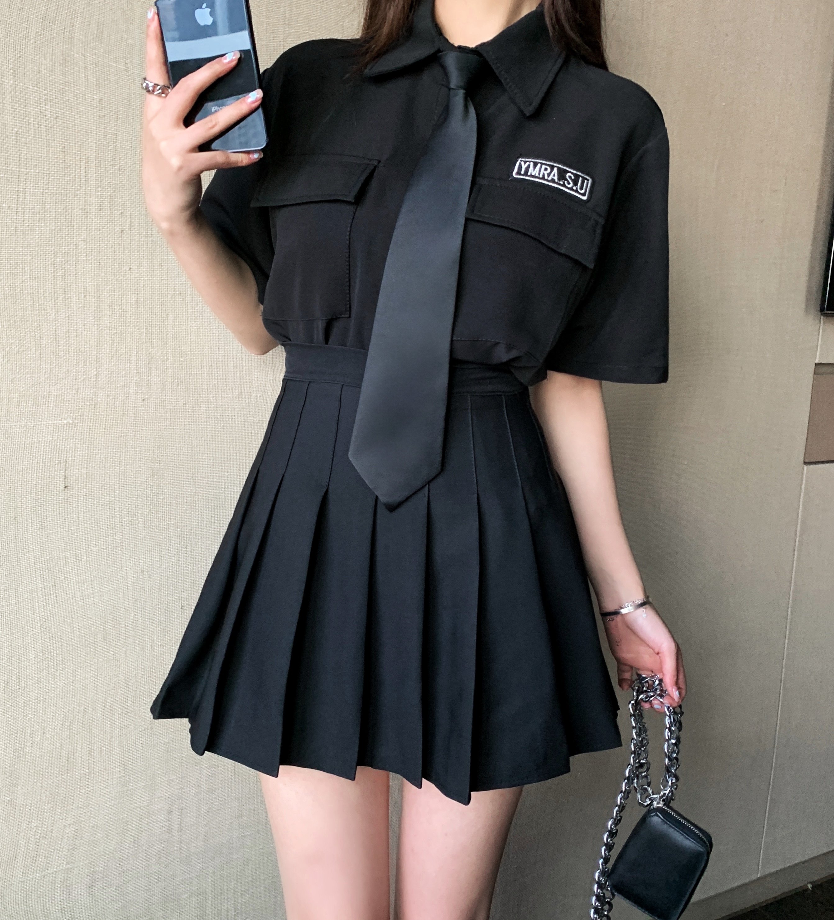 2021新款设计感黑色刺绣短袖jk衬衫女夏宽松显瘦薄款上衣制服套装