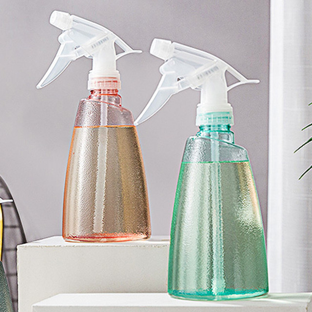 Man life spray bottle 500ml hand-held sprayer gardening watering flowers home cleaning daily disinfection sprayer Man life spray bottle 500ml hand-held sprayer gardening watering flowers home cleaning daily disinfection sprayer
