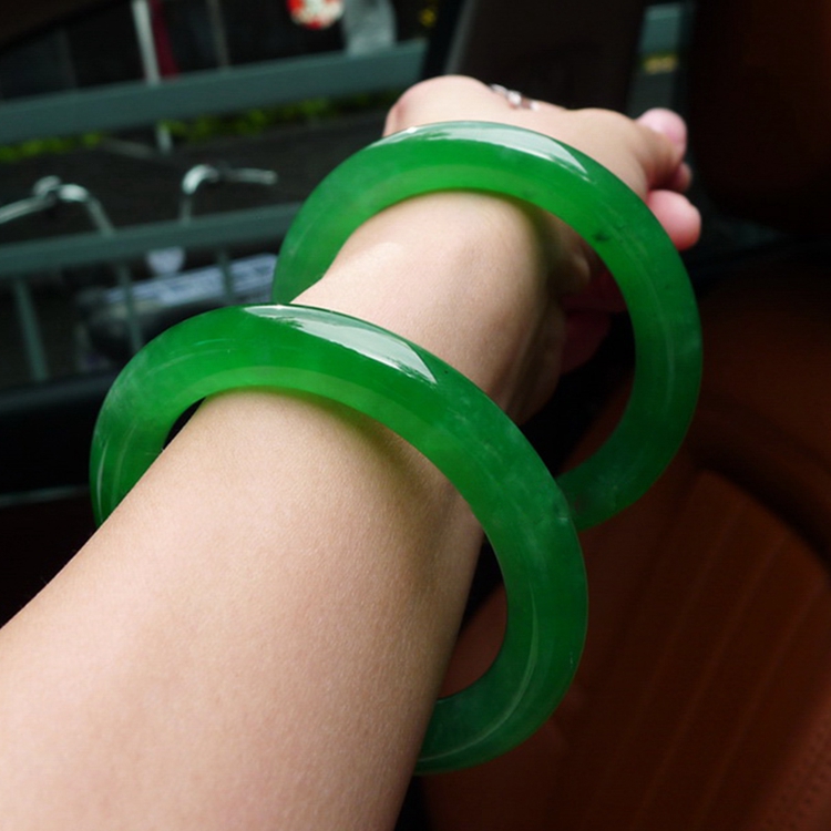 缅甸翡翠冰种阳绿满绿翡翠手镯老坑缅甸帝王绿圆条玉镯子女