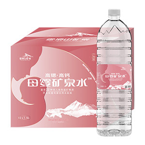 Snow-top mountain mineral natural mineral rich mother and baby hot pregnant baby spring water 1.5L * 12 bottles Snow-top mountain mineral natural mineral rich mother and baby hot pregnant baby spring water 1.5L * 12 bottles
