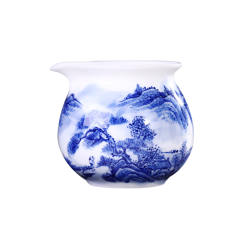 Jingdezhen up the fire which hand - made mountain water is blue and white porcelain ceramic male cup tea points sea fair cup a cup of tea