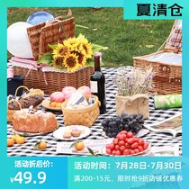 Outdoor picnic mat thickened moisture-proof mat Portable foldable picnic cloth Spring and autumn tour park beach lawn mat