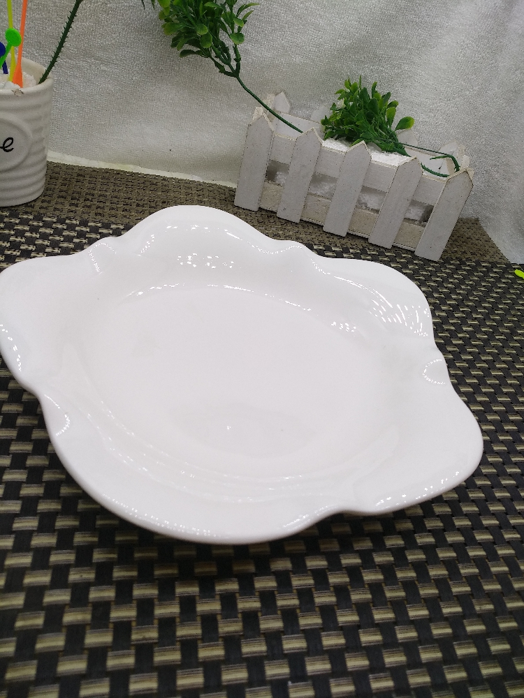 Hotel Hotel irregular ceramic plate of white lace plate special - shaped western - style food plate big ltd. dish plate tableware