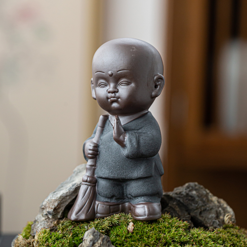 The little novice monk pet furnishing articles furnishing articles violet arenaceous tea zen tea tea table decoration furnishing articles individuality creative young monk tea sets