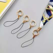 Metal mobile phone ring lanyard hand rope Apple mobile phone short rope silk scarf accessories universal key hanging female spring buckle