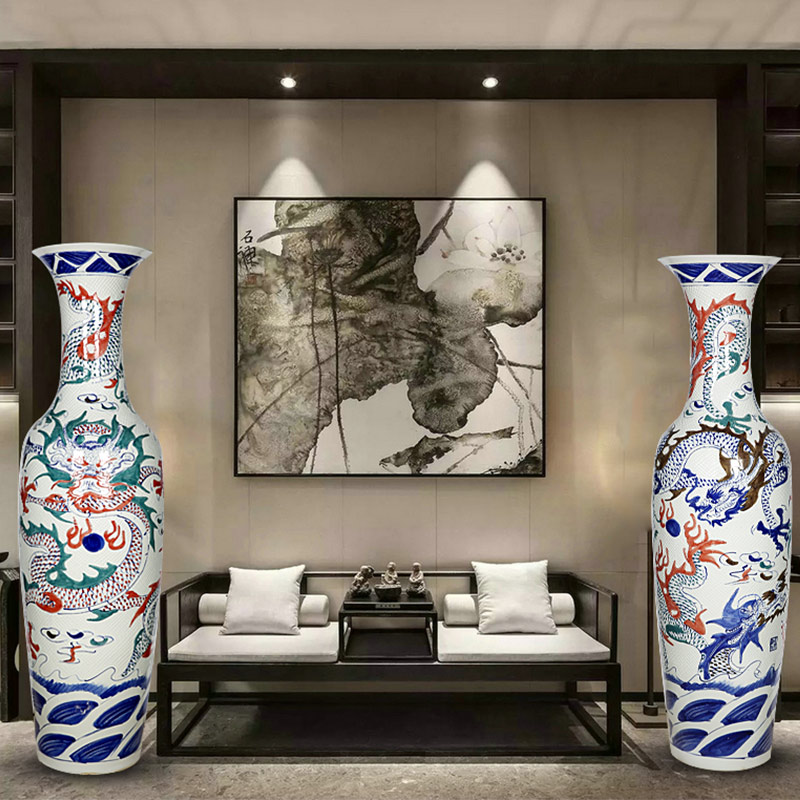 Blue and white porcelain of jingdezhen ceramics carved dragon vase of large sitting room adornment is placed hotel opening hotel