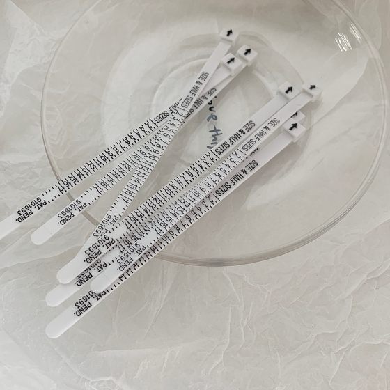 매우 실용적! 반지 서라운드 측정 도구, 반지 구매에 대해 걱정하고 도구가없는 아기는 입력해야합니다! 매우 실용적! 반지 서라운드 측정 도구, 반지 구매에 대해 걱정하고 도구가없는 아기는 입력해야합니다!