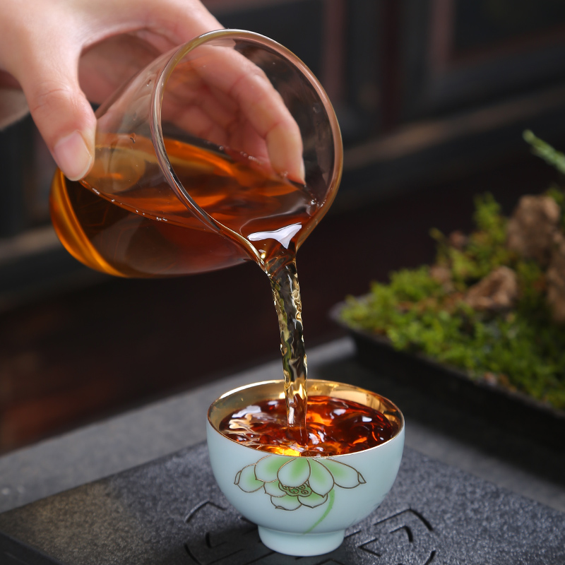 Celadon colored enamel gold ceramic kung fu tea tea set small, sample tea cup masters cup household porcelain cups