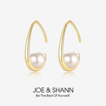 S925 sterling silver bead earrings 2021 New Tide simple temperament niche design sense shell bead hollow earrings female