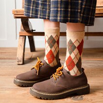 Autumn and Winter Socks of England Winter Lingshape Middle Socks Cotton Heating College of Web Red Reach Socks