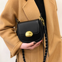 European and American retro bag womens shoulder saddle bag net red tide ins wild messenger female bag Western style small bag female