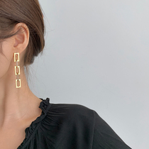 Earring temperament high-grade atmosphere 2021 New trendo women European and American retro port style long earrings niche design sense