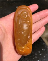 Yunnan Longling natural yellow dragon Jade seed material sugar heart Buddha hand piece Wu Yujun studio carving