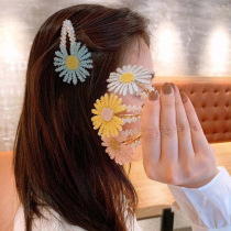 2020 new summer sweet little daisy hairpin bangs BB clip rhinestone flower clip fresh forest headdress