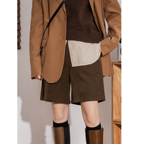 Six cat studio corduroy straight five-point pants womens autumn and winter simple elastic high waist pants wide leg shorts