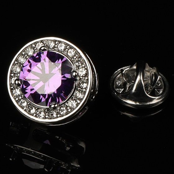 Men's suit purple gas Donglai fashion brooch crystal collar needle personality trend badge accessories collar needle gift box
Men's suit purple gas Donglai fashion brooch crystal collar needle personality trend badge accessories collar needle gift box