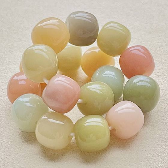 Xingqing Bodhi Bracelet Plate 주변의 소녀들과 함께 손가락 부드러운 학생 디스크 줄 감압 유물 불교 불교도 묵주 판이 팔찌로 재생됩니다. Xingqing Bodhi Bracelet Plate 주변의 소녀들과 함께 손가락 부드러운 학생 디스크 줄 감압 유물 불교 불교도 묵주 판이 팔찌로 재생됩니다.