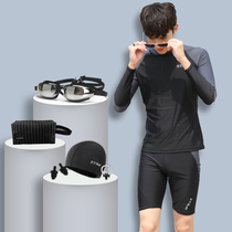 Long-sleeved mens swimsuit suit sunscreen quick-drying hot spring top five-point pants split large size anti-embarrassing swimsuit