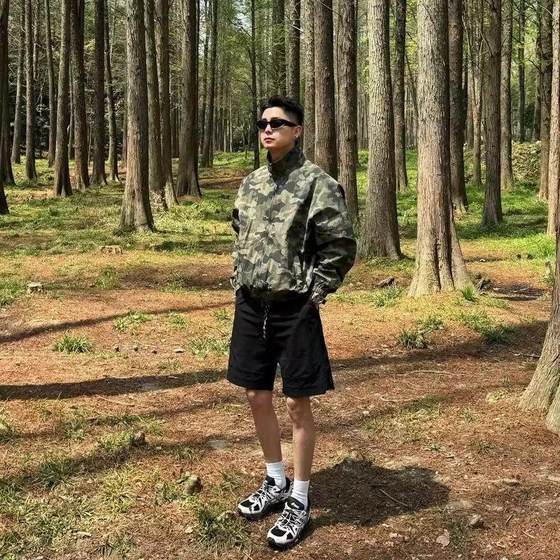 Men's jacket retro trendy American thin standing collar mountaineering sports camouflage workwear sun protection jacket outdoor summer
Men's jacket retro trendy American thin standing collar mountaineering sports camouflage workwear sun protection jacket outdoor summer