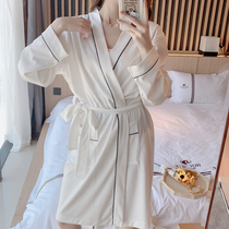 Sandro Vicari Spring autumn Winter Pure cotton long sleeves Long sleeves Sleeping Robes Woman Superior White Bathrobe Sleeping Robe
