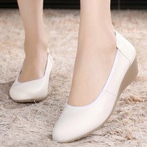 White Nurse Shoes Wedge Heel Cowgrain Sole Women Nurse Work Shoes Aesthetician Leather Shoes Soft Sole Mom Shoes 34