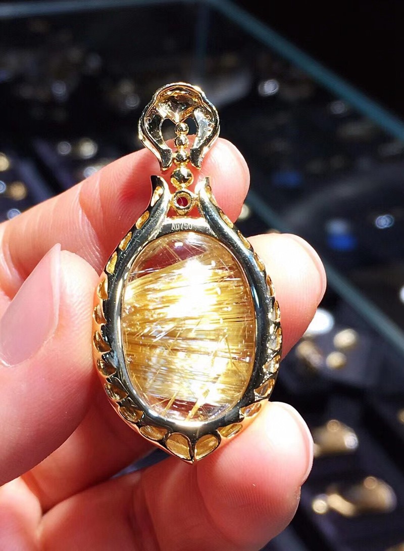 鸿硕晶珍藏巴西天然钛晶吊坠板钛18k金镶嵌顺钛项链挂件礼品透