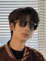 New 2022 sunglasses for men Driving personality Box Yuppie Handsome Harbour Wind Sunglasses Female Photo and Tidal Netting Red