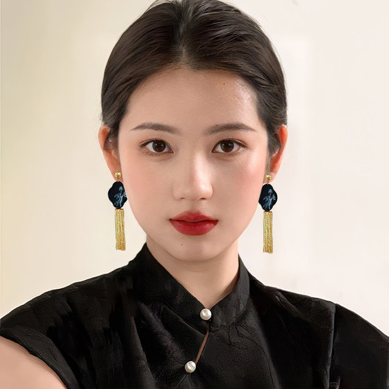중국 스타일의 대나무 잎 여자를위한 술집 귀 클립 새로운 중국 스타일의 레트로 청소 이어 피어싱 귀걸이 귀걸이 고급 기질 귀걸이 중국 스타일의 대나무 잎 여자를위한 술집 귀 클립 새로운 중국 스타일의 레트로 청소 이어 피어싱 귀걸이 귀걸이 고급 기질 귀걸이