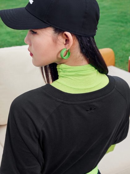 Adidas 여자 3 잎 악어 단축 드레스 H49564 Adidas 여자 3 잎 악어 단축 드레스 H49564