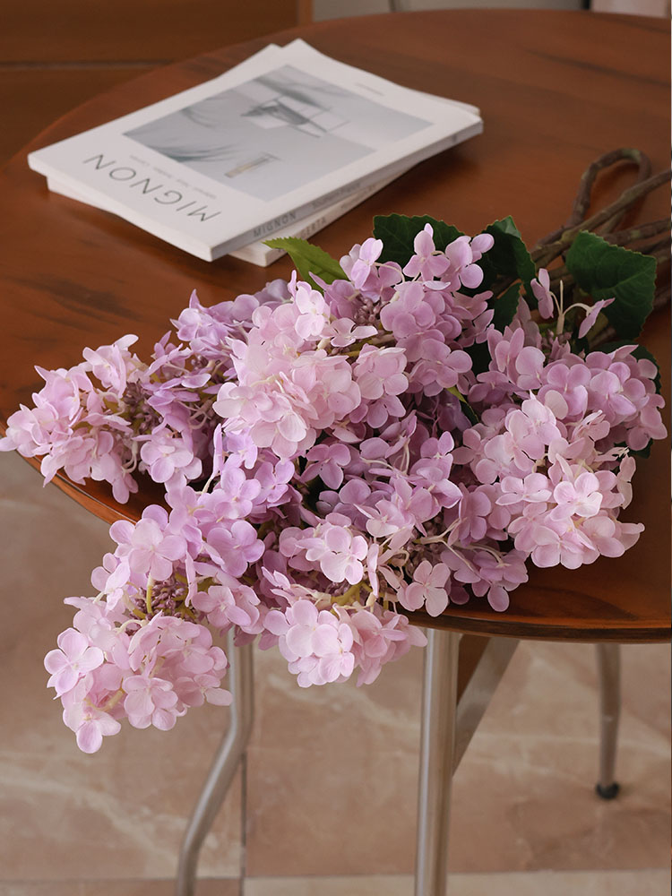 High Quality Artificial Flower Hydrangea Living Room Silk Flower Decorative Ornaments Dining Table Floral Wedding Landscaping Fake Flower Props