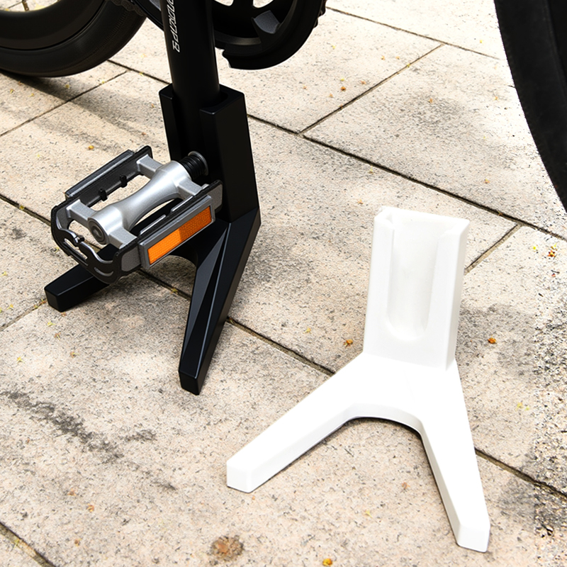 Bicycle riding and parking artifact, road bike, mountain bike support frame, stable sole, portable and detachable foot support (1627207:37941370007:color classification:Highway car parking rack - black parking requires no one to park)