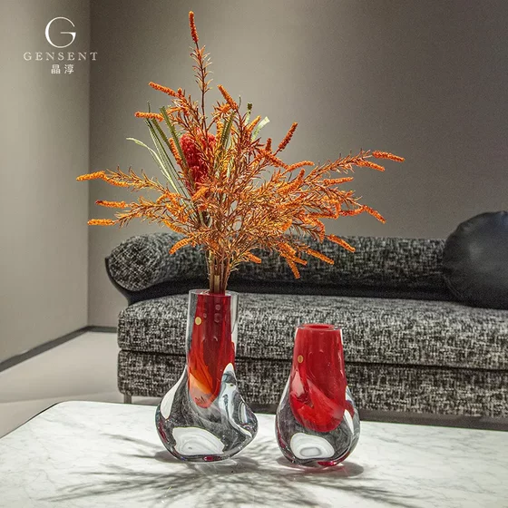 Jingchun Modern glass vase ornaments Model room glass flowerware B&B living room dining table flower arrangement decoration
Jingchun Modern glass vase ornaments Model room glass flowerware B&B living room dining table flower arrangement decoration