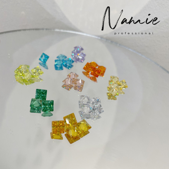 Namie 엄격하게 선택된 고품질 투명한 바닥이없는 지르콘 플래시 컬러 스퀘어 직각 6mm 네일 아트 보석 장식 Namie 엄격하게 선택된 고품질 투명한 바닥이없는 지르콘 플래시 컬러 스퀘어 직각 6mm 네일 아트 보석 장식