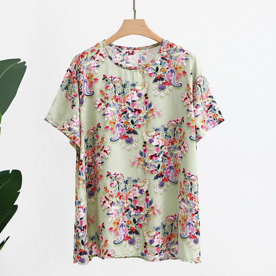 Middle-aged and elderly women's clothing 2025 cotton silk thin top loose large size T-shirt summer artificial cotton short-sleeved round neck shirt
Middle-aged and elderly women's clothing 2025 cotton silk thin top loose large size T-shirt summer artificial cotton short-sleeved round neck shirt