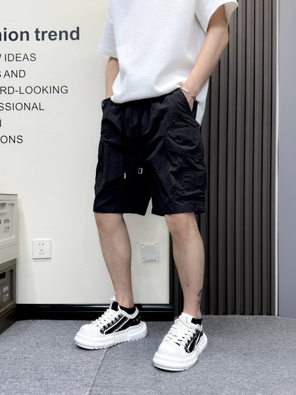 새로운 여름 캐주얼 작업 반바지 얼음 실크 실크 퀵 건조 비치 바지 남성 느슨한 시원한 통기성 스포츠 5 점 바지 새로운 여름 캐주얼 작업 반바지 얼음 실크 실크 퀵 건조 비치 바지 남성 느슨한 시원한 통기성 스포츠 5 점 바지