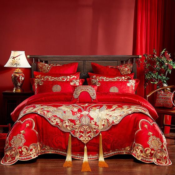 New Chinese wedding b-room big red embroidery wedding four-piece set Xi wedding wedding bed flag bedding ten-piece set
New Chinese wedding b-room big red embroidery wedding four-piece set Xi wedding wedding bed flag bedding ten-piece set