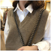 19 Chunqiu Han version of the same section Large code loose short section V collar jacket head knitted cashmere waistcoat waistcoat for female sweater