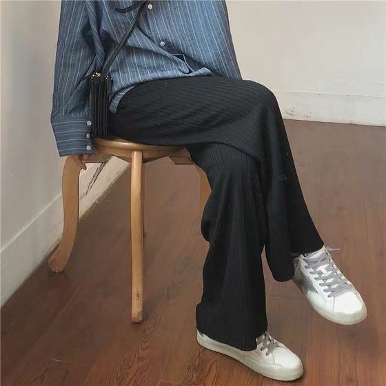 Pregnant women's wide-leg pants spring 202o2 new Korean version loose casual straight knitted long pants spring and autumn clothing pregnancy
Pregnant women's wide-leg pants spring 202o2 new Korean version loose casual straight knitted long pants spring and autumn clothing pregnancy