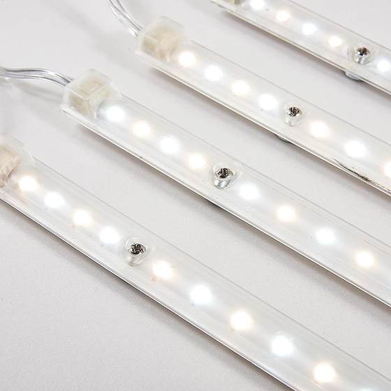 LED 조명 벨트 3 색 조명 변경 초경사 거실 천장 천장 선 자석 자체 흡수 긴 스트립 코드 LED 조명 벨트 3 색 조명 변경 초경사 거실 천장 천장 선 자석 자체 흡수 긴 스트립 코드