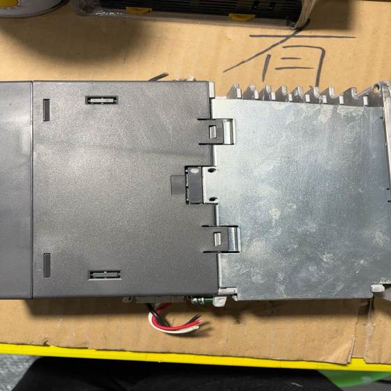 델타 1.5kW 서보 드라이브 ASD-A2-1521-L 지점, 교섭 가격 델타 1.5kW 서보 드라이브 ASD-A2-1521-L 지점, 교섭 가격