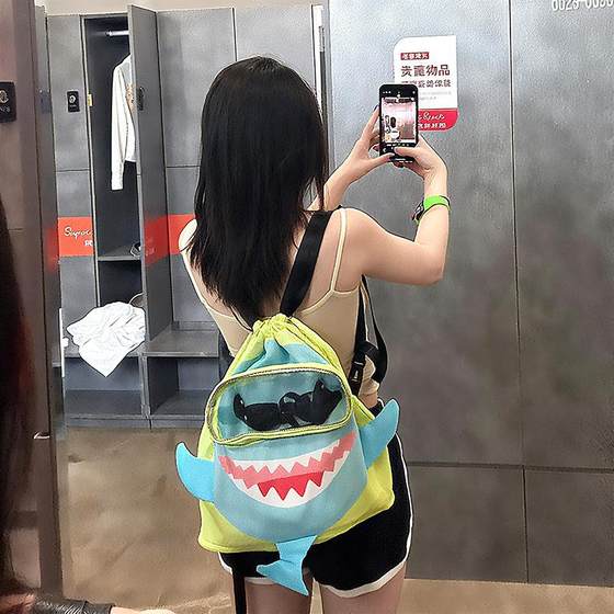 Shark swimming special equipment storage bag dry wet separation waterproof backpack swimming cap children's large capacity swimming bag
Shark swimming special equipment storage bag dry wet separation waterproof backpack swimming cap children's large capacity swimming bag