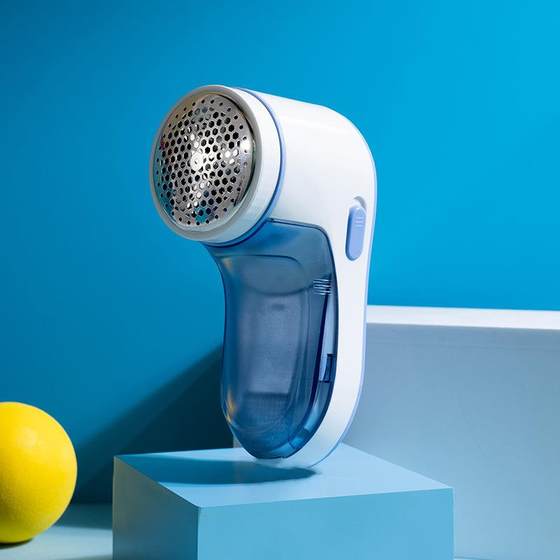 Sweater coat ball remover Rechargeable hair ball trimmer Clothes and pants shaving machine hair beater
Sweater coat ball remover Rechargeable hair ball trimmer Clothes and pants shaving machine hair beater