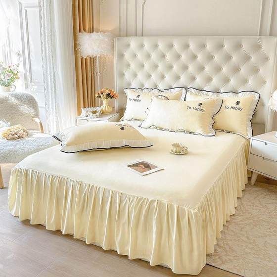 New Washed Cotton Fur Bedding Bed Skirt Four-Piece Kit French Romantic Embroidery Summer Thin Korean Lace Bedding Sheet
New Washed Cotton Fur Bedding Bed Skirt Four-Piece Kit French Romantic Embroidery Summer Thin Korean Lace Bedding Sheet