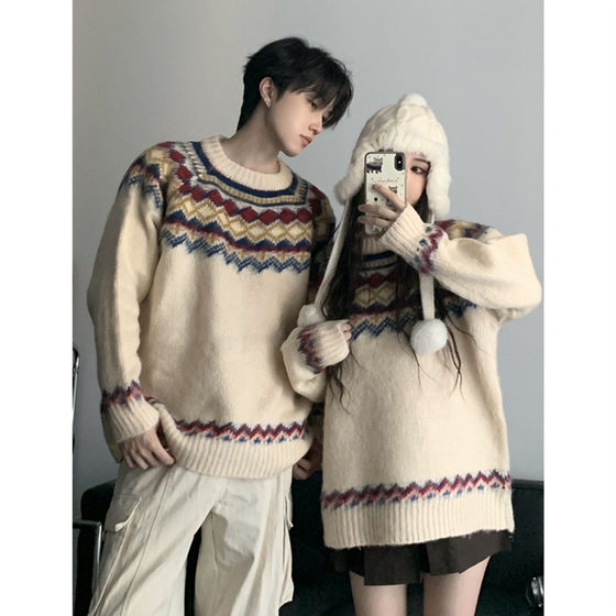 Couple outfit autumn and winter 2024 new super hot New Year sweater for men and women Korean loose French U-style sweater jacket trendy
Couple outfit autumn and winter 2024 new super hot New Year sweater for men and women Korean loose French U-style sweater jacket trendy
