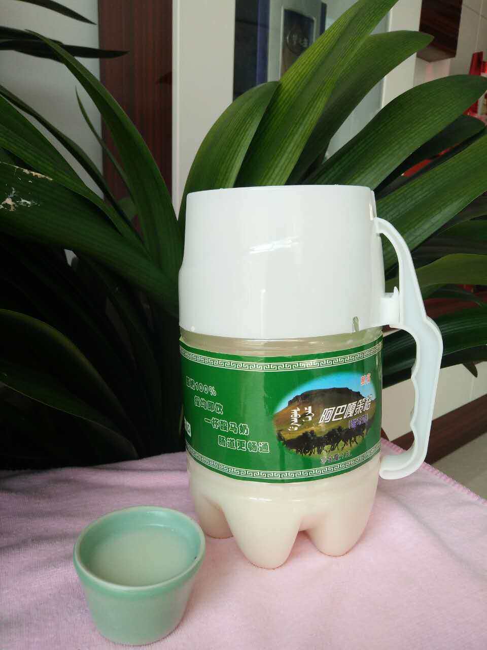 锡盟阿巴嘎策格酸马奶1.5l 内蒙古特产酸马奶