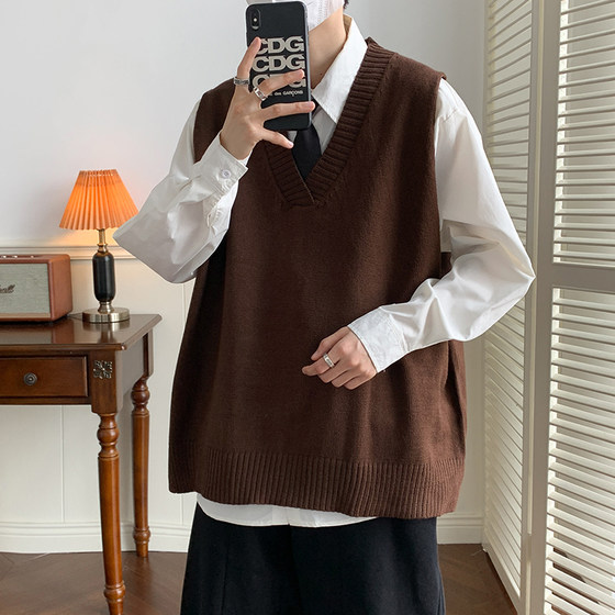 Vest vest sweater men's g spring and autumn Japanese retro casual loose V-neck sweater Korean style sleeveless outer back
Vest vest sweater men's g spring and autumn Japanese retro casual loose V-neck sweater Korean style sleeveless outer back