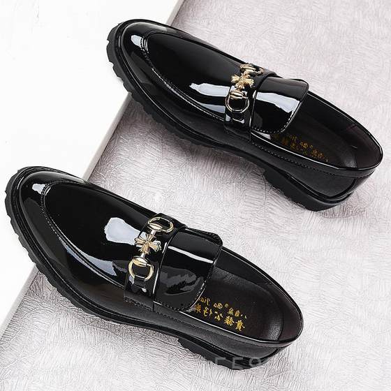 High-end casual leather shoes for men, Hanlun version, trendy spring and summer bright face, 100 men's British leather shoes suit hairdresser
High-end casual leather shoes for men, Hanlun version, trendy spring and summer bright face, 100 men's British leather shoes suit hairdresser