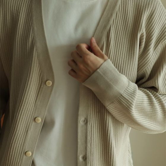 YUXIAN High Diet Jacquard 14 Knitted Cardigan Solid Color E Warm Sweater Jacket Slim Long Sleeve Versatile Autumn and Winter Men
YUXIAN High Diet Jacquard 14 Knitted Cardigan Solid Color E Warm Sweater Jacket Slim Long Sleeve Versatile Autumn and Winter Men