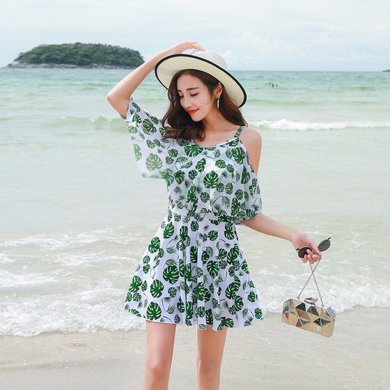 2025 Fashion Swimsuit Women's Fresh Printed Swimsuit Split Outdoor Spa Swimsuit Slimming Bikini
2025 Fashion Swimsuit Women's Fresh Printed Swimsuit Split Outdoor Spa Swimsuit Slimming Bikini